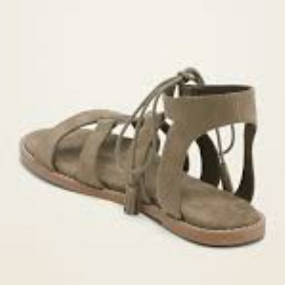 GAP Lace-Up Gladiator Sandals/Flats 9.5 NWOT - Picture 4 of 6